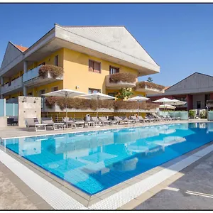 4* Aparthotel Catania Hills