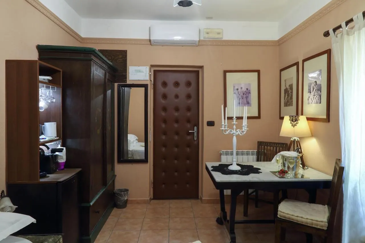 Isoco Guest House Sant'Alessio Siculo Bed & Breakfast