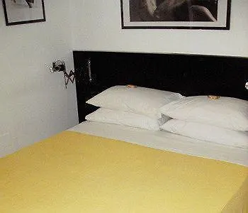 Isoco Guest House Sant'Alessio Siculo Italy