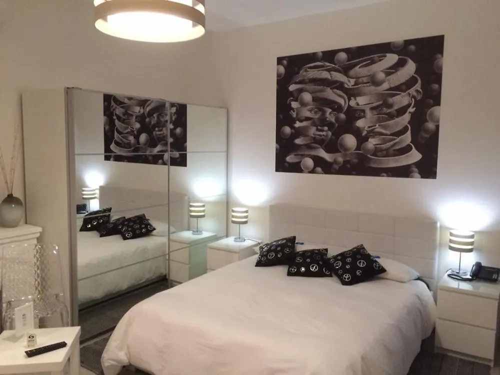 Isoco Guest House Sant'Alessio Siculo Italy